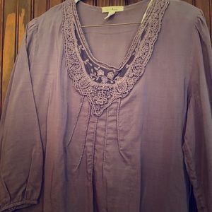 Vintage feel purple blouse.